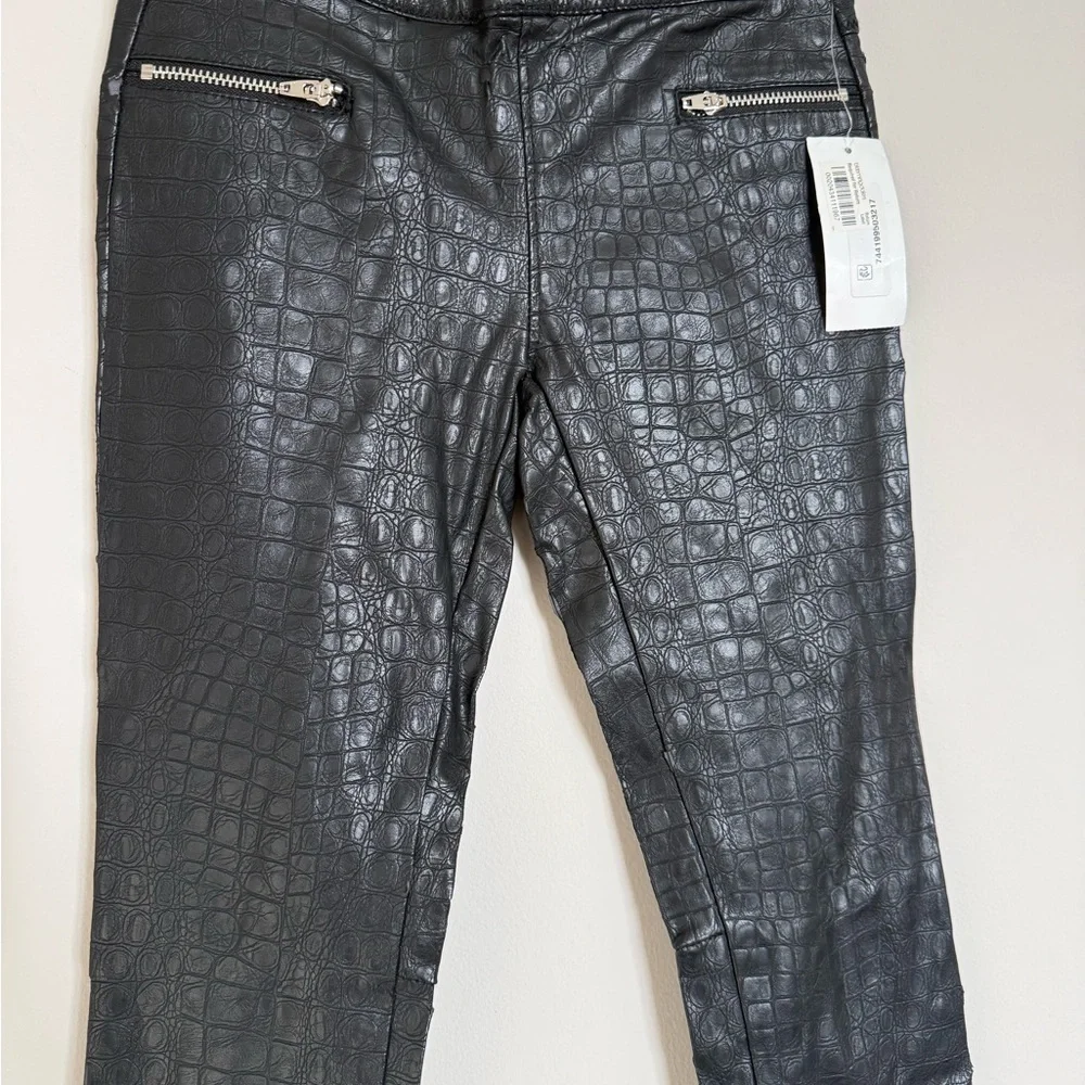 Blank NYC Croc Embossed Faux Leather Leggings Size 8 NWT